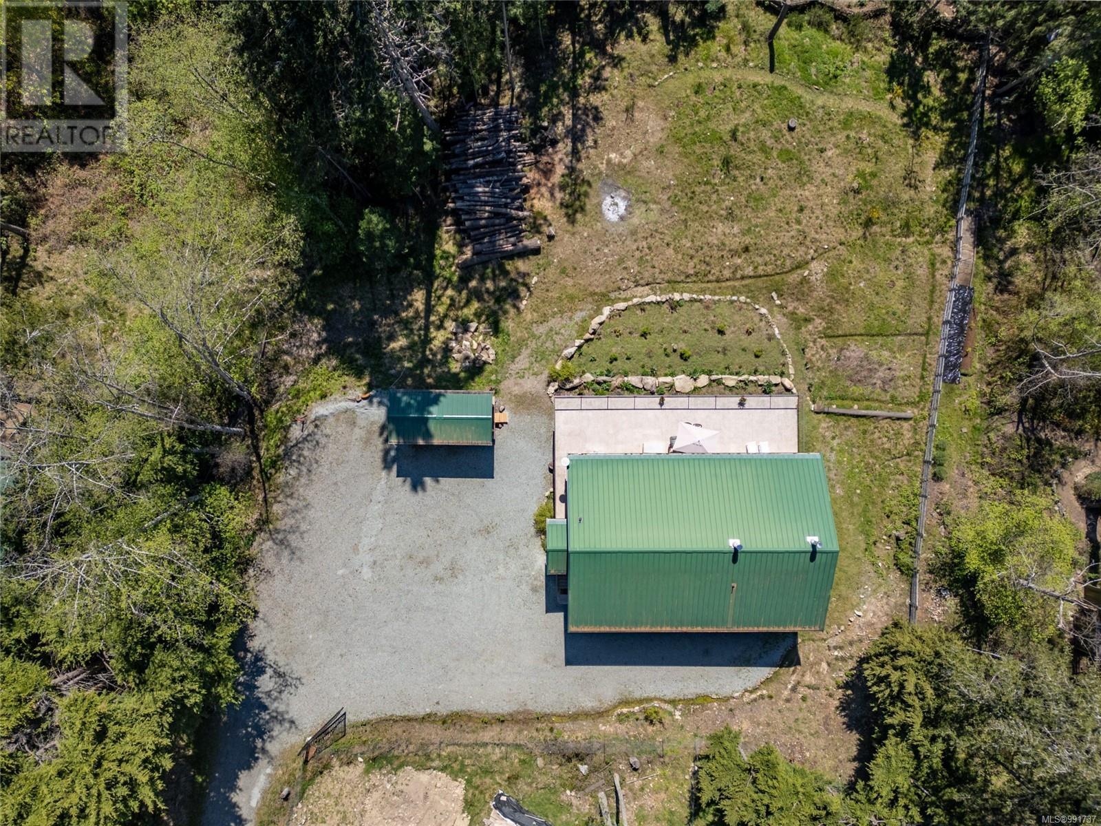 3731 Privateers Rd, Pender Island, British Columbia  V0N 2M2 - Photo 41 - 991737