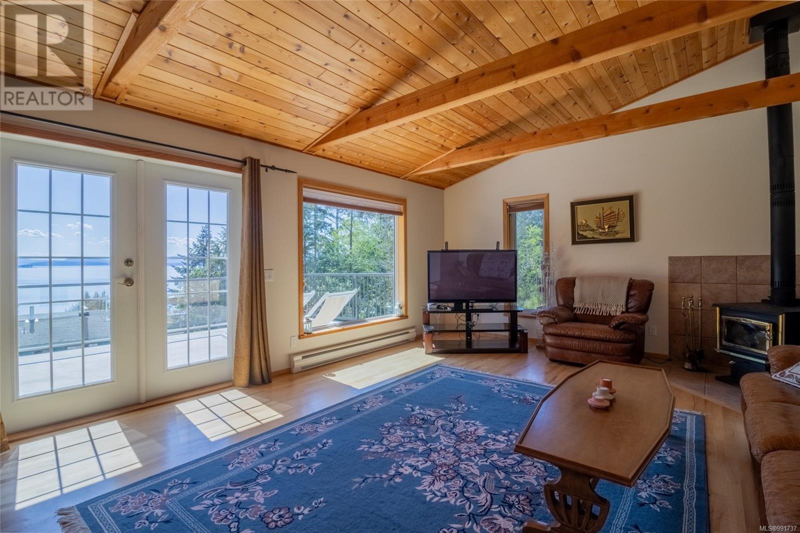 3731 Privateers Rd, Pender Island, British Columbia  V0N 2M2 - Photo 13 - 991737