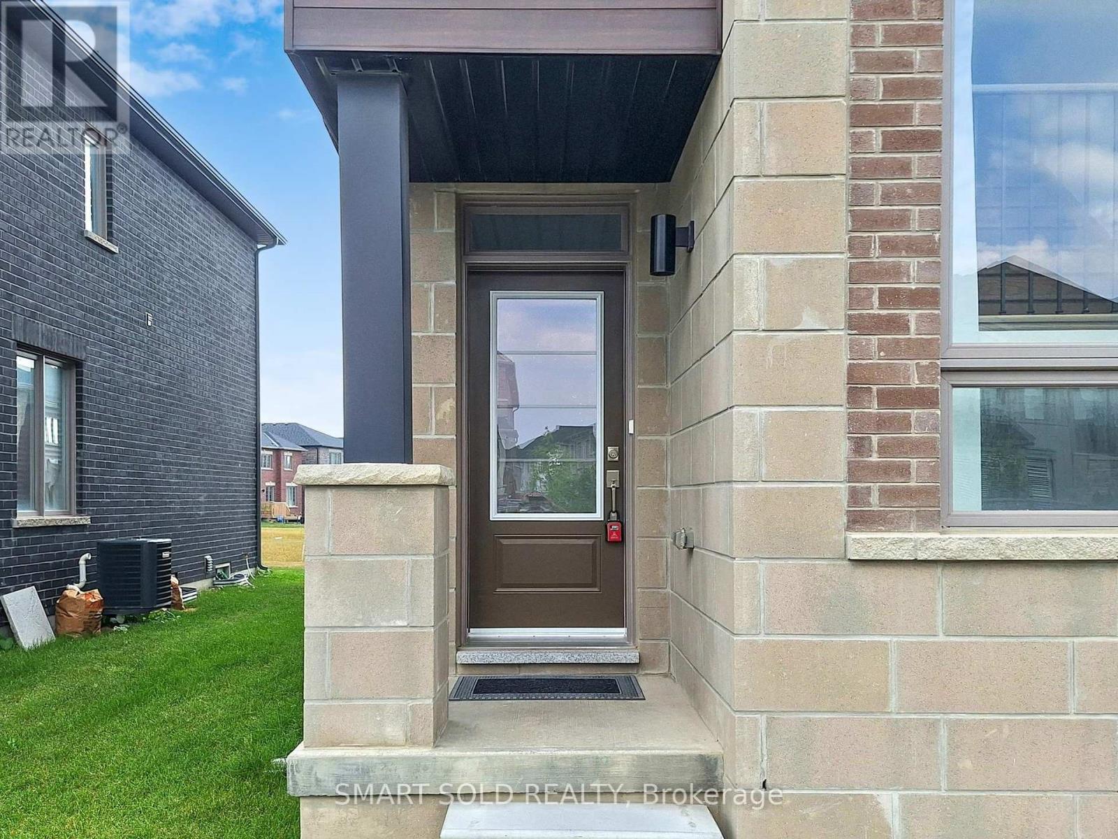 Property at 168 SILK TWIST DRIVE image 4