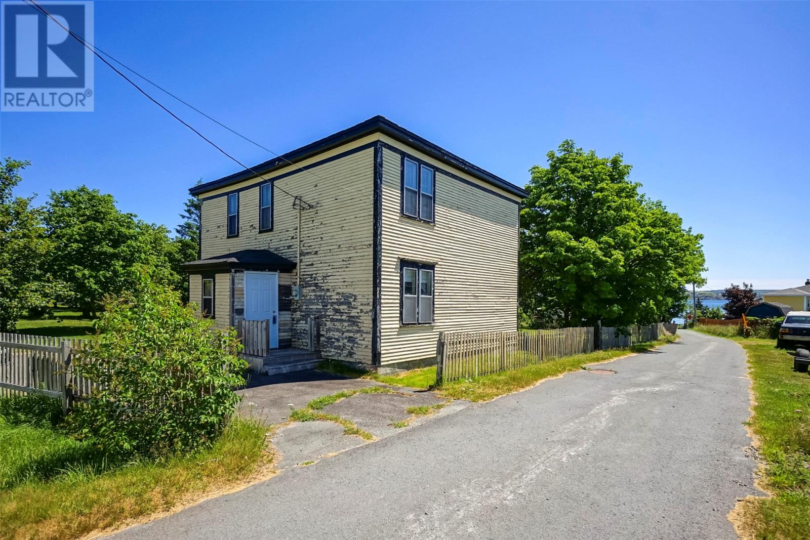 5-7 Whites Road, Bay Roberts, Newfoundland & Labrador  A0A 1G0 - Photo 1 - 1288188