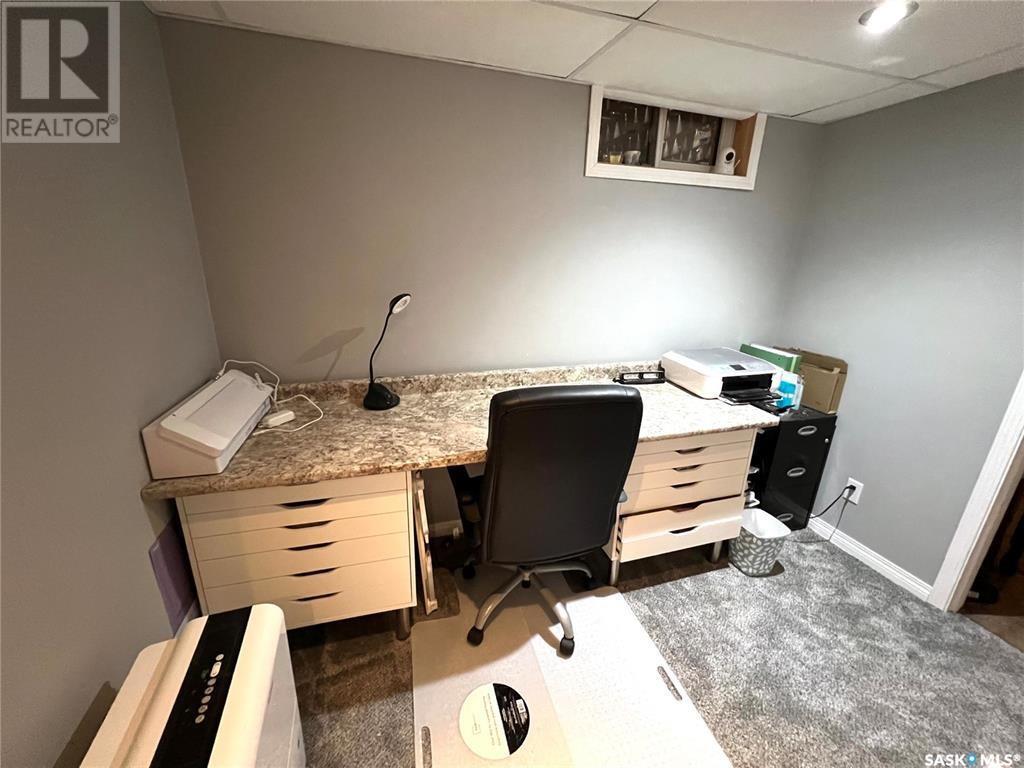 621 Central Avenue S, Swift Current, Saskatchewan  S9H 3G7 - Photo 28 - SK013506