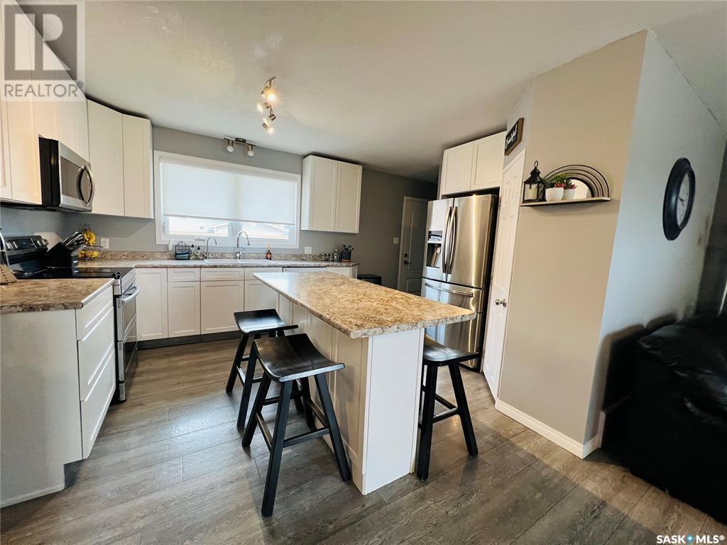 621 Central Avenue S, Swift Current, Saskatchewan  S9H 3G7 - Photo 9 - SK013506