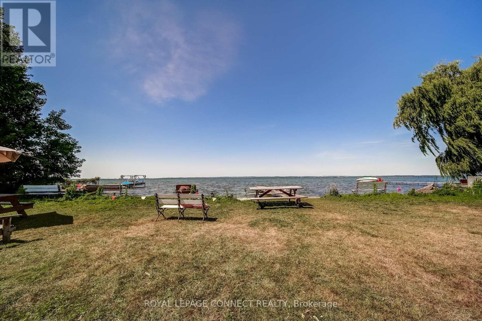 158 Beach Road, Georgina, Ontario  L4P 2L7 - Photo 35 - N12299650