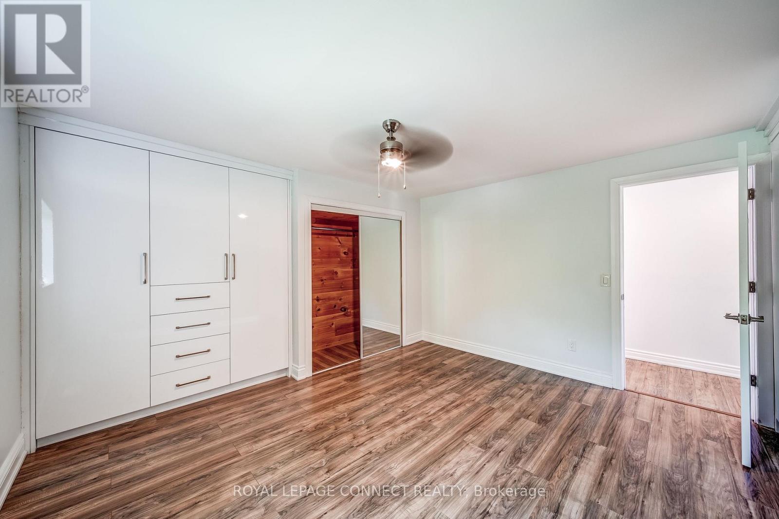 158 Beach Road, Georgina, Ontario  L4P 2L7 - Photo 16 - N12299650