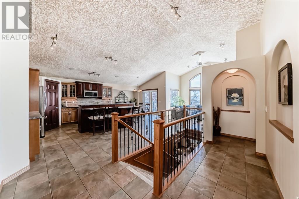 Property at 150 Hidden Creek Heights NW image 4