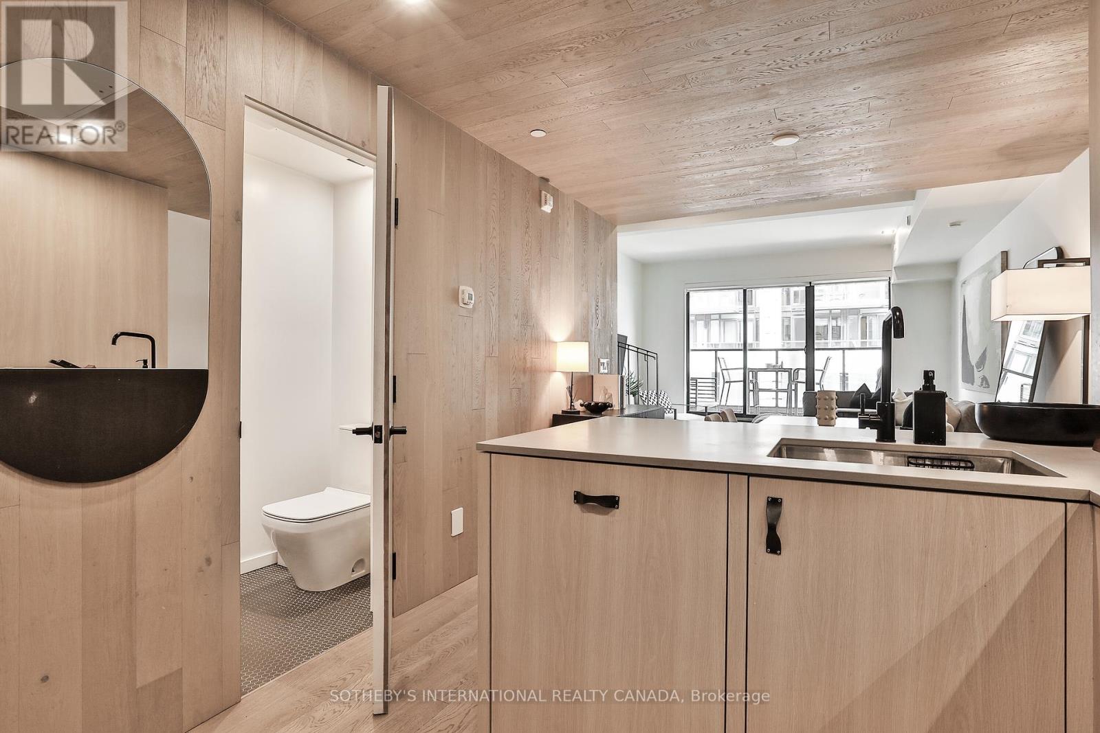 Property at 302 - 45 DOVERCOURT ROAD image 4