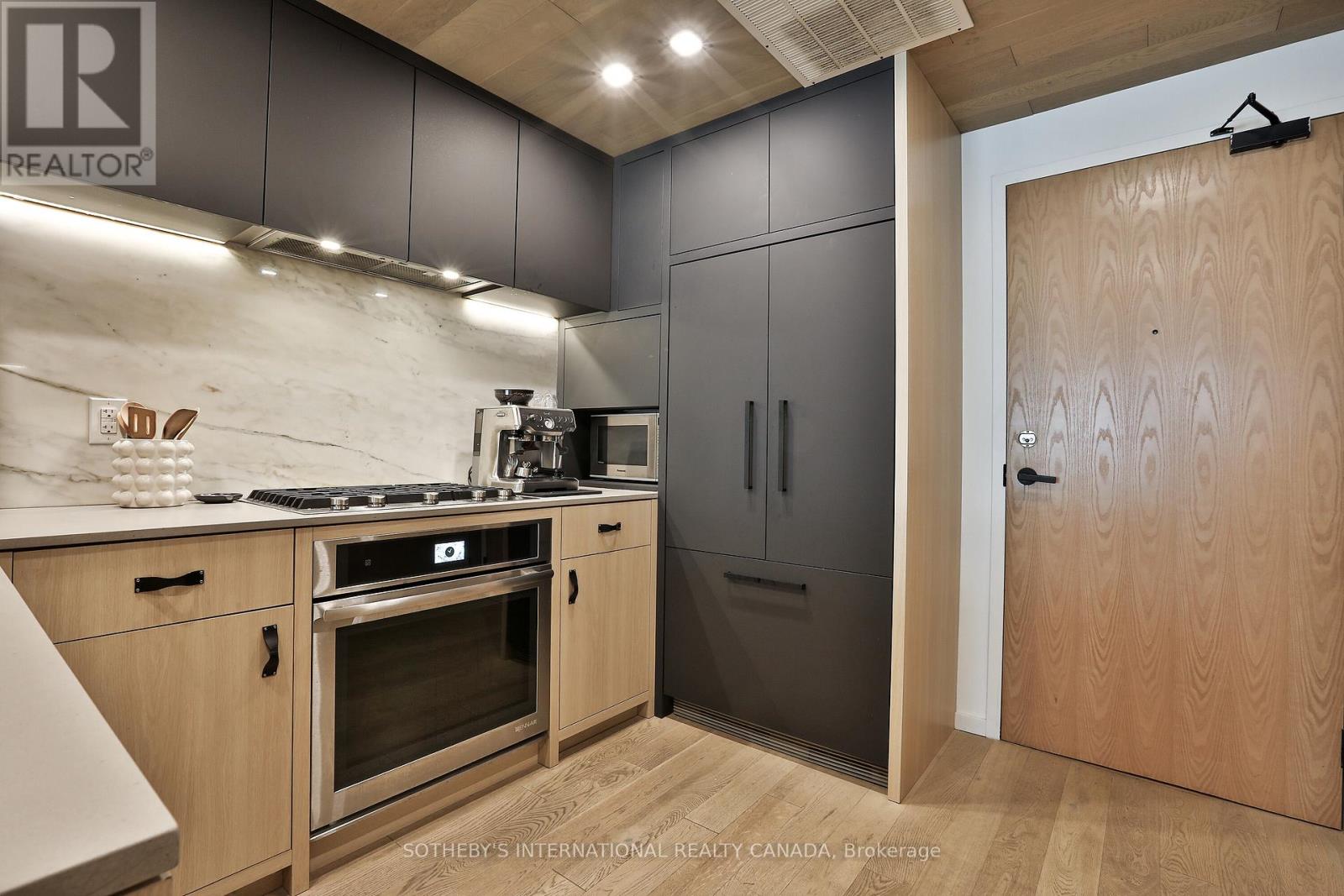 302 - 45 Dovercourt Road, Toronto, Ontario  M6J 3C2 - Photo 6 - C12304555
