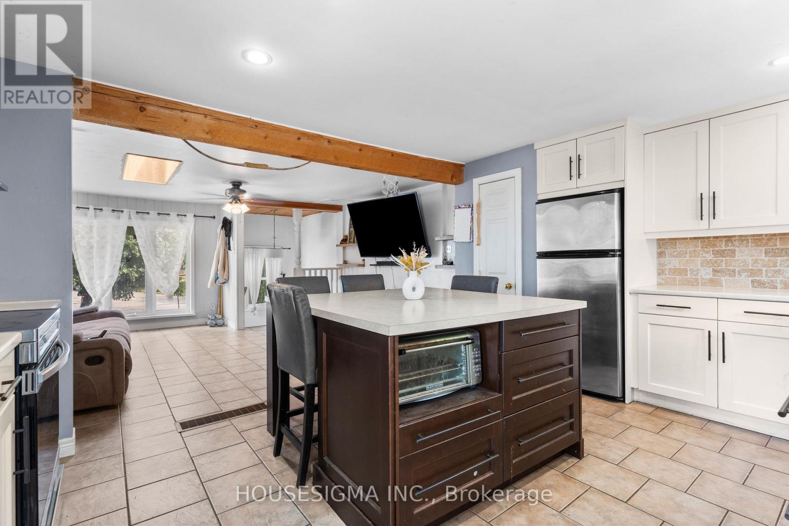 1289 Sorrel Road, London East, Ontario  N5V 2N6 - Photo 7 - X12304714
