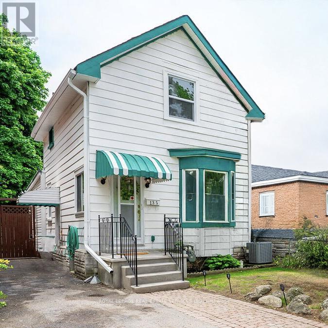 Property at 135 BERNICE CRESCENT image 2