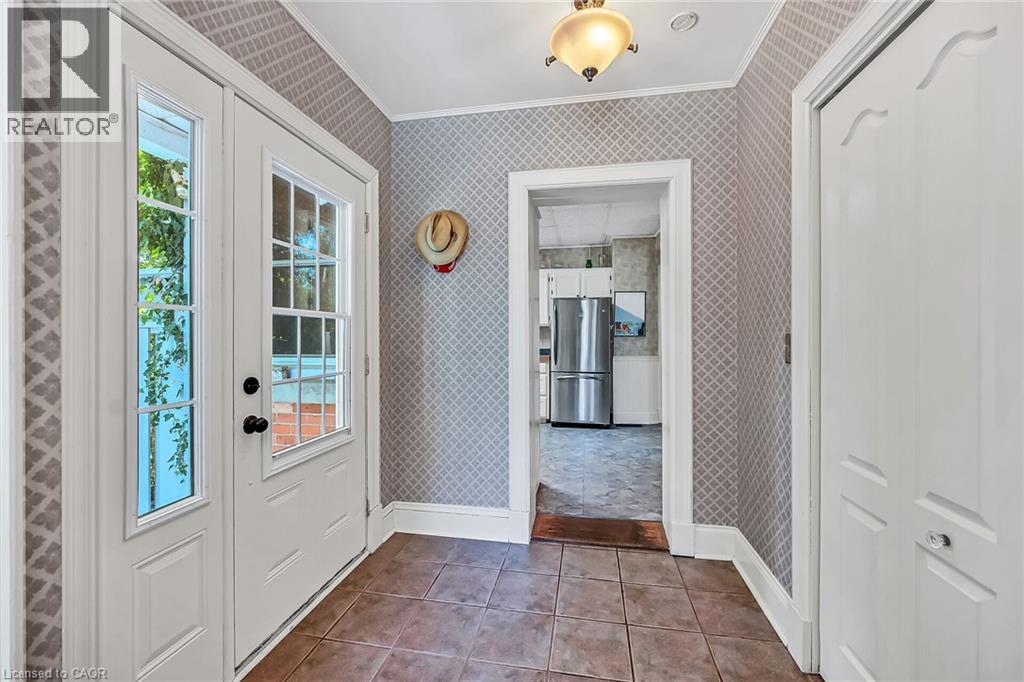 94 Sutherland Street W, Caledonia, Ontario  N3W 1B4 - Photo 15 - 40754165