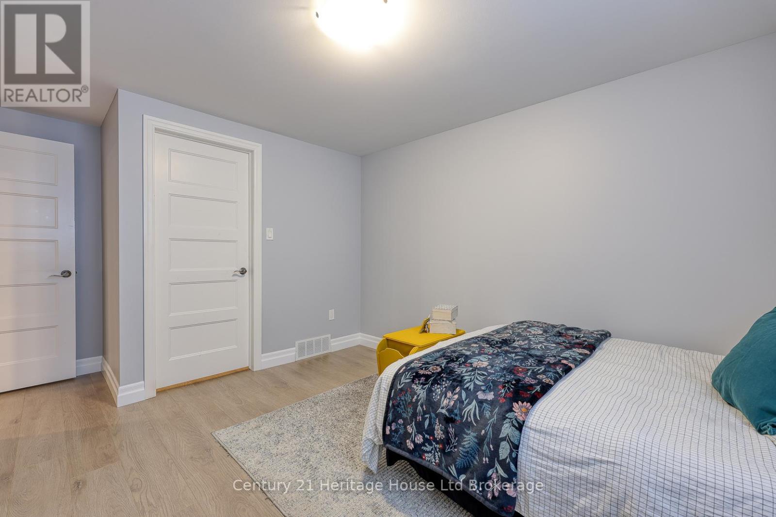 89 Walker Road, Ingersoll, Ontario  N5C 0A6 - Photo 38 - X12304681