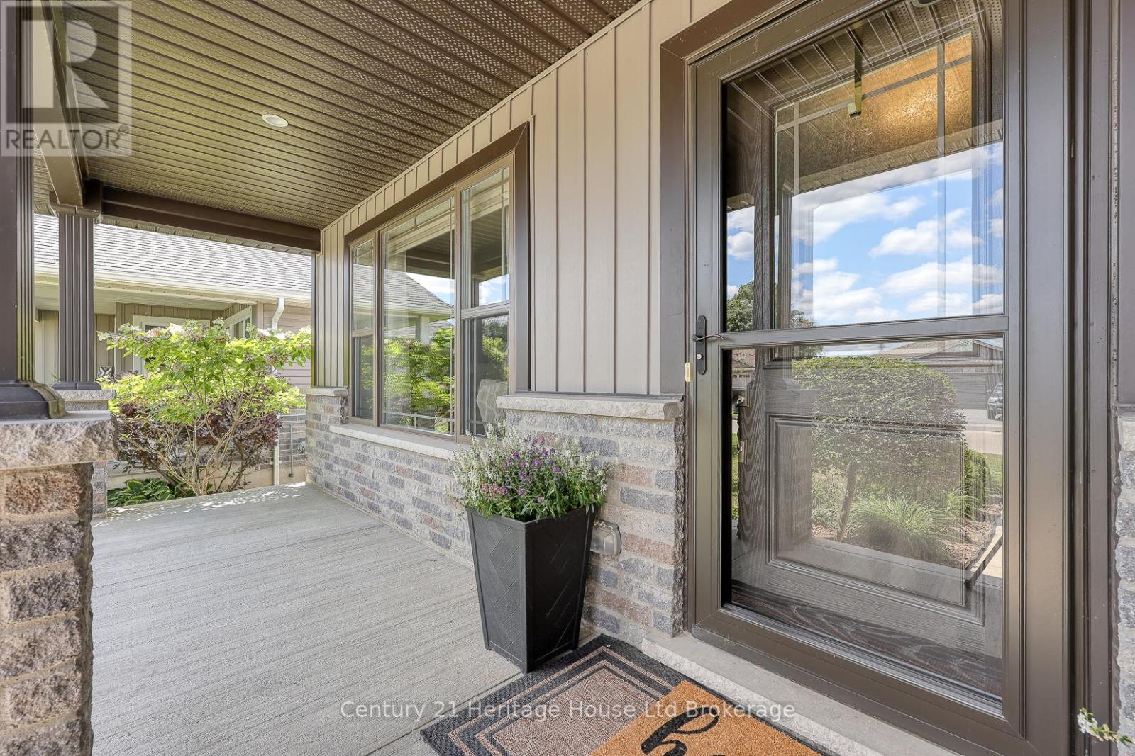 89 Walker Road, Ingersoll, Ontario  N5C 0A6 - Photo 4 - X12304681