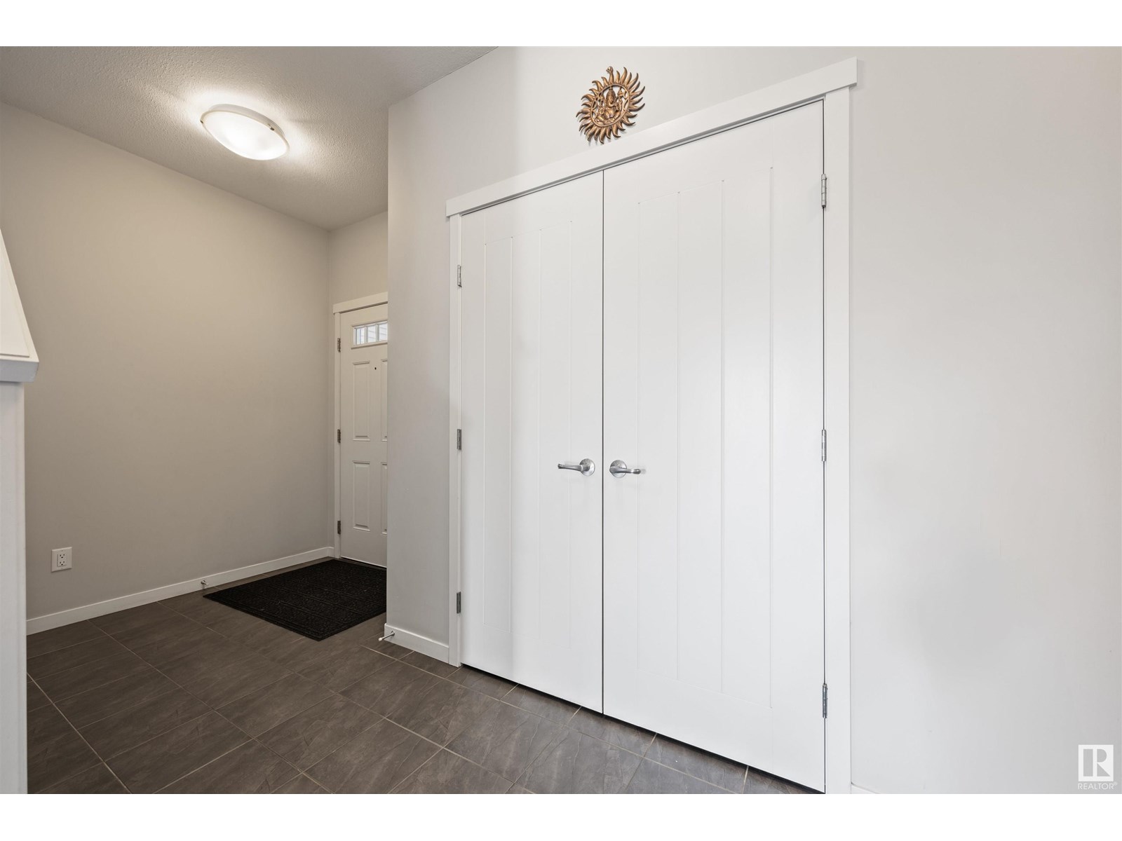 Property at 9864 222 ST NW image 5