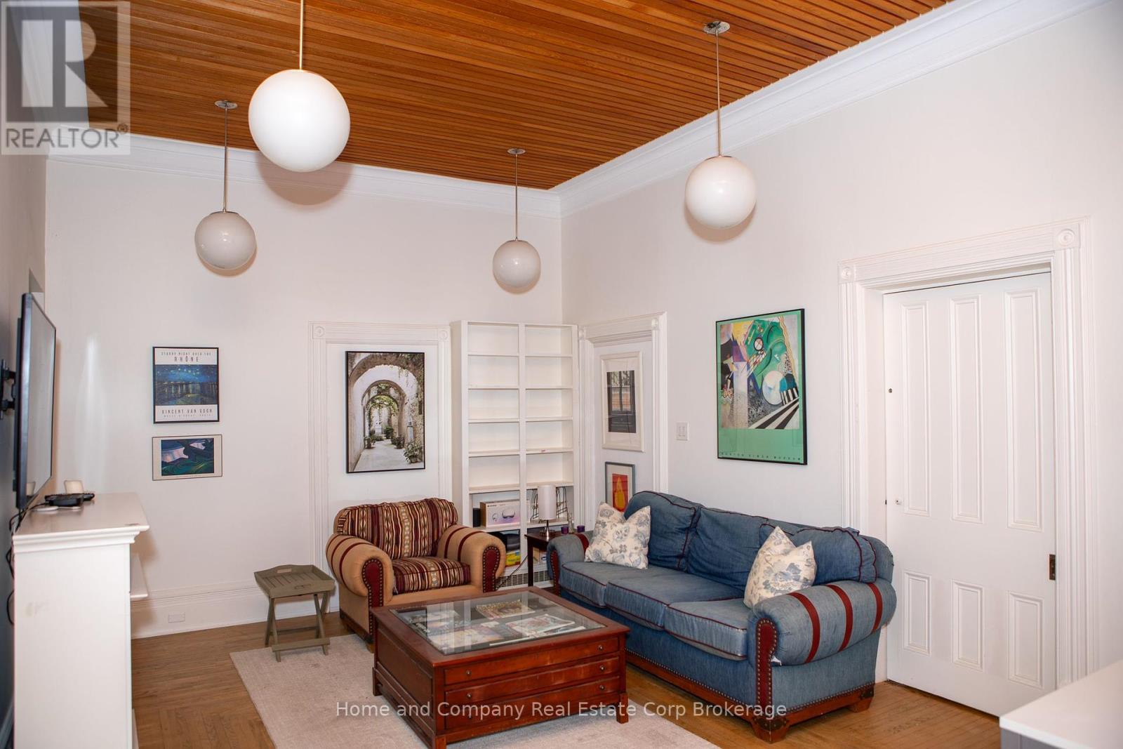 Upper - 25 William Street, Stratford, Ontario  N5A 4X9 - Photo 15 - X12304601