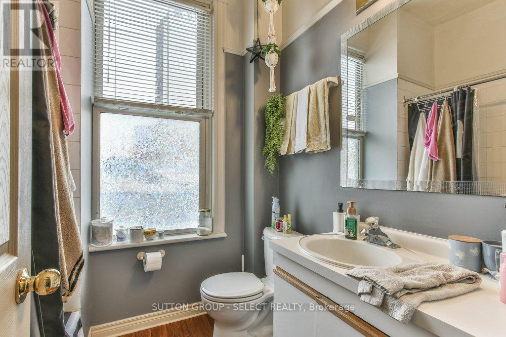 330 Burwell Street, London East, Ontario  N6B 2V9 - Photo 22 - X12278404