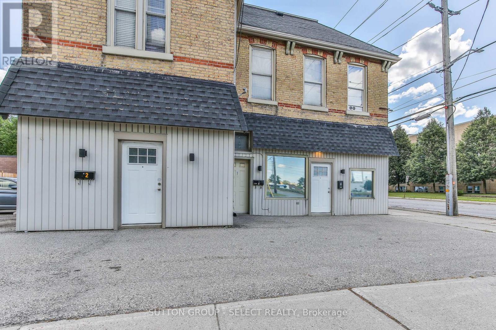 330 Burwell Street, London East, Ontario  N6B 2V9 - Photo 2 - X12278404