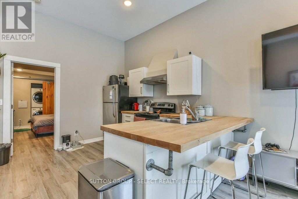 330 Burwell Street, London East, Ontario  N6B 2V9 - Photo 27 - X12278404