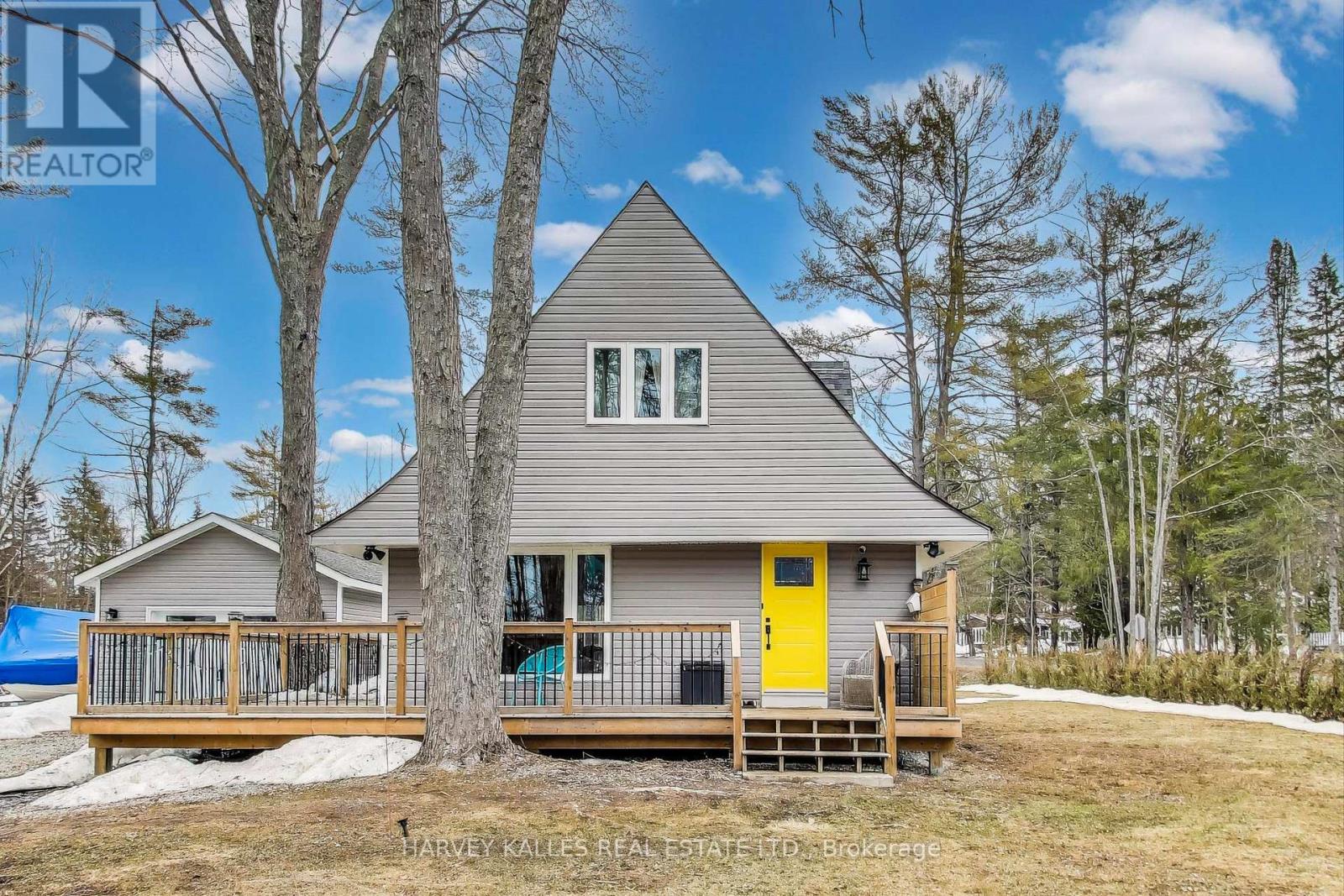 Property at 1002 CHIPPAWA AVENUE image 1