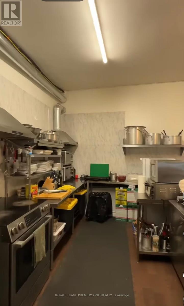 7 - 70 Plunkett Road, Toronto, Ontario  M9L 2J4 - Photo 17 - W12300722