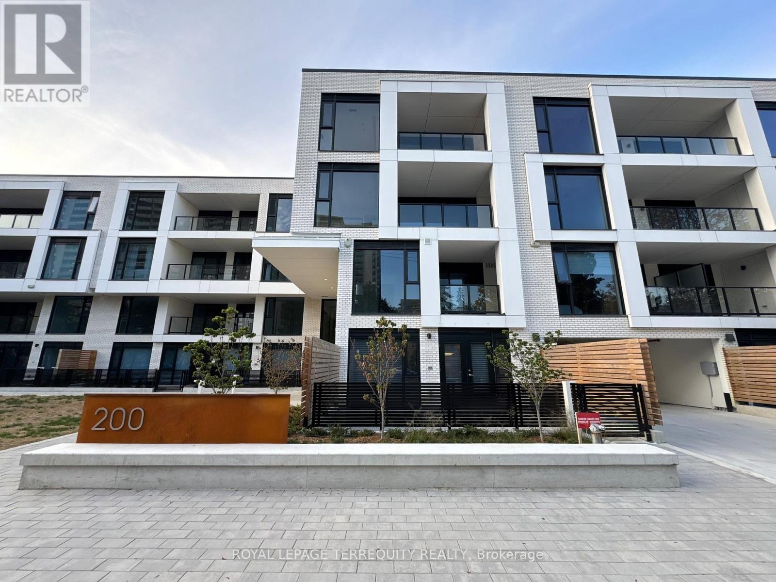 103 - 200 Keewatin Avenue, Toronto (Mount Pleasant East), Ontario  M4P 1Z8 - Photo 2 - C12300294