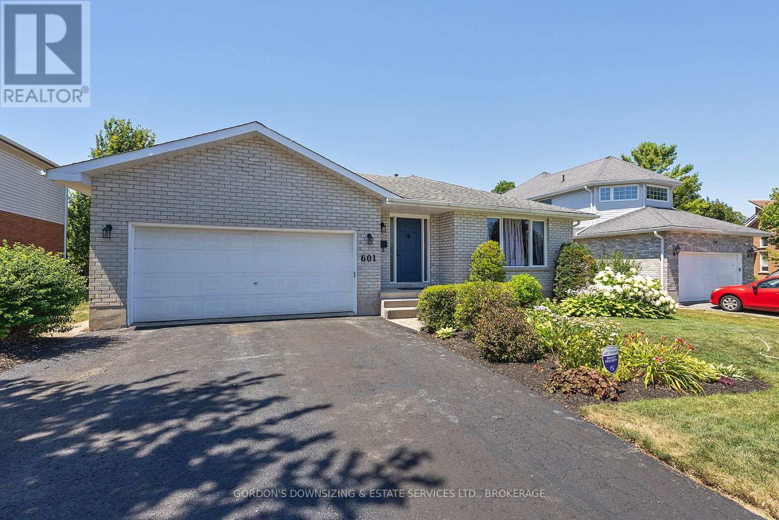 Property at 601 FERNMOOR DRIVE image 4
