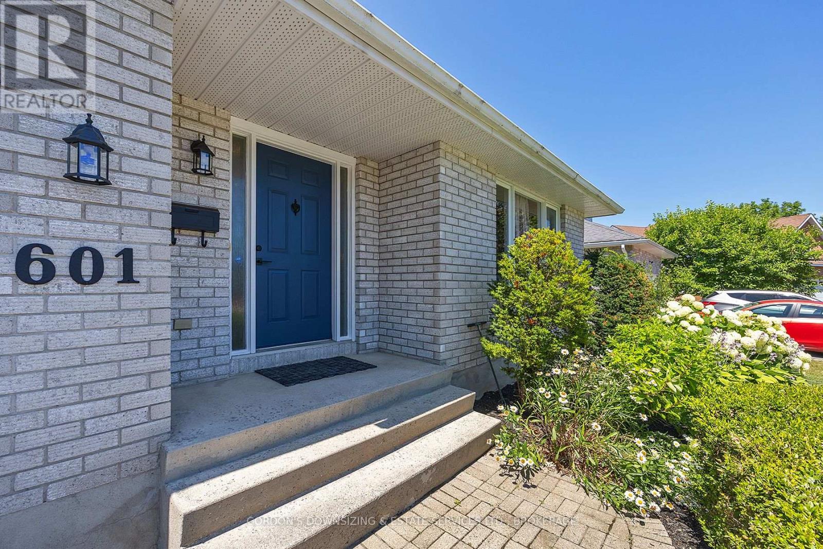 Property at 601 FERNMOOR DRIVE image 5