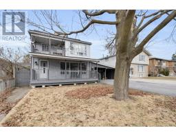 833 MAPLEWOOD AVENUE, Ottawa, Ontario