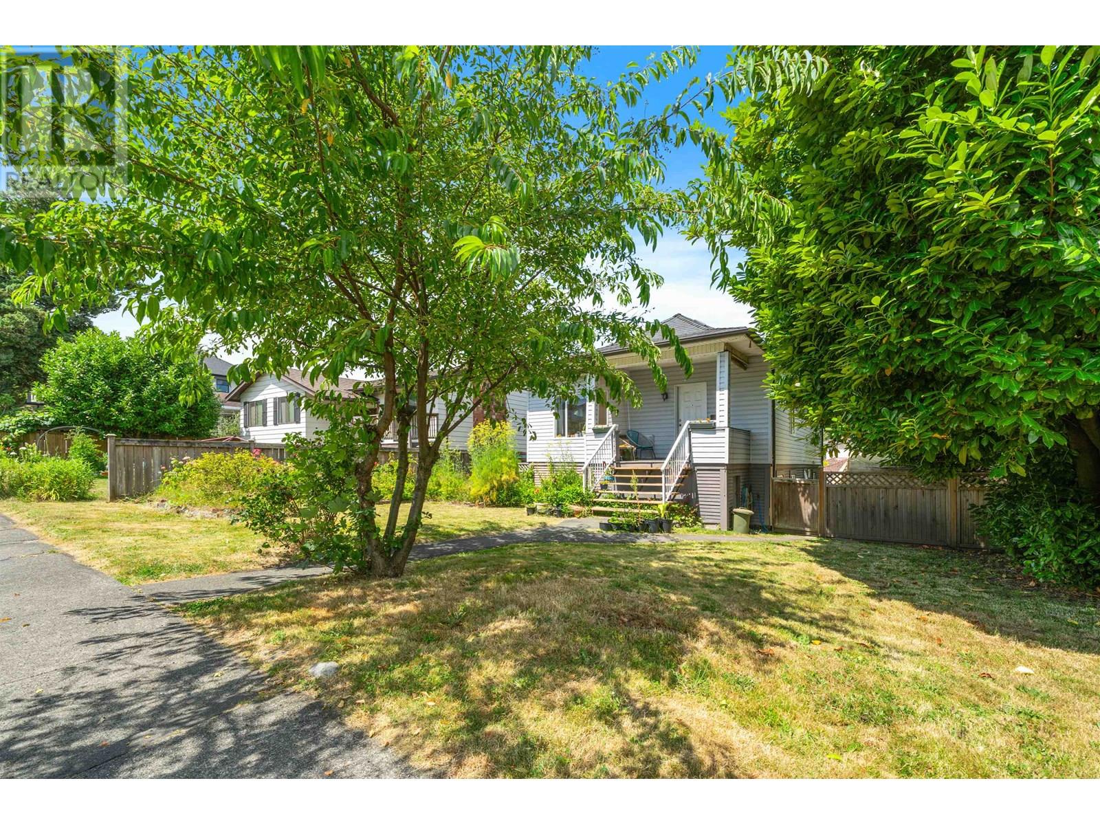 2781 Oxford Street, Vancouver, British Columbia  V5K 1N5 - Photo 31 - R3030299