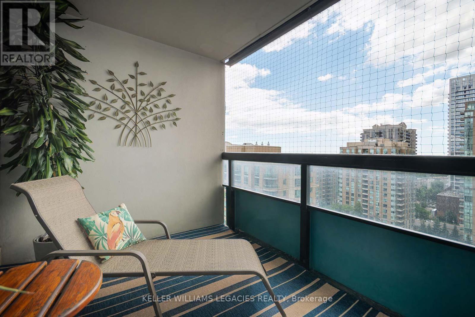 1601 - 7 Bishop Avenue, Toronto, Ontario  M2M 4J4 - Photo 15 - C12304651