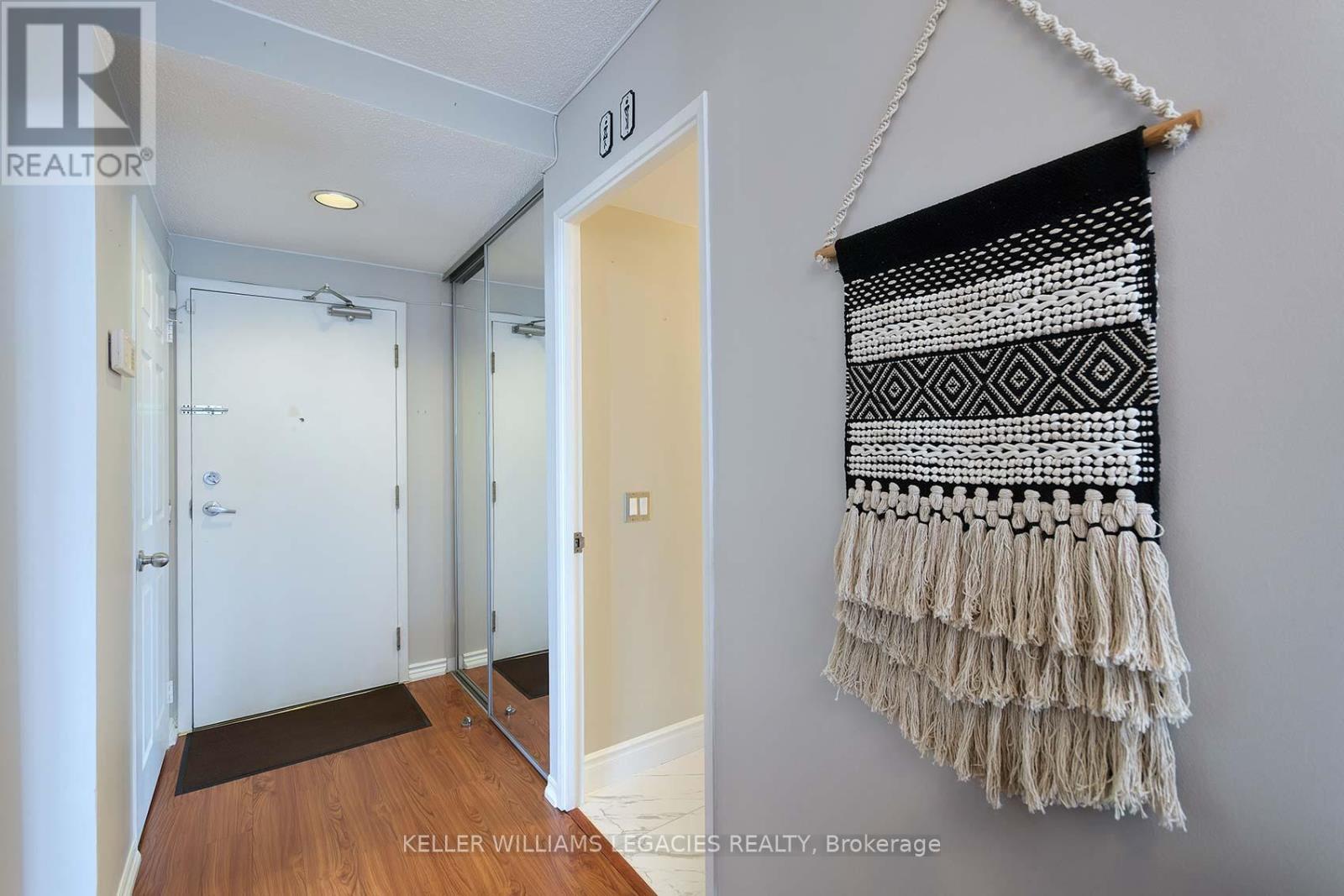 1601 - 7 Bishop Avenue, Toronto, Ontario  M2M 4J4 - Photo 2 - C12304651