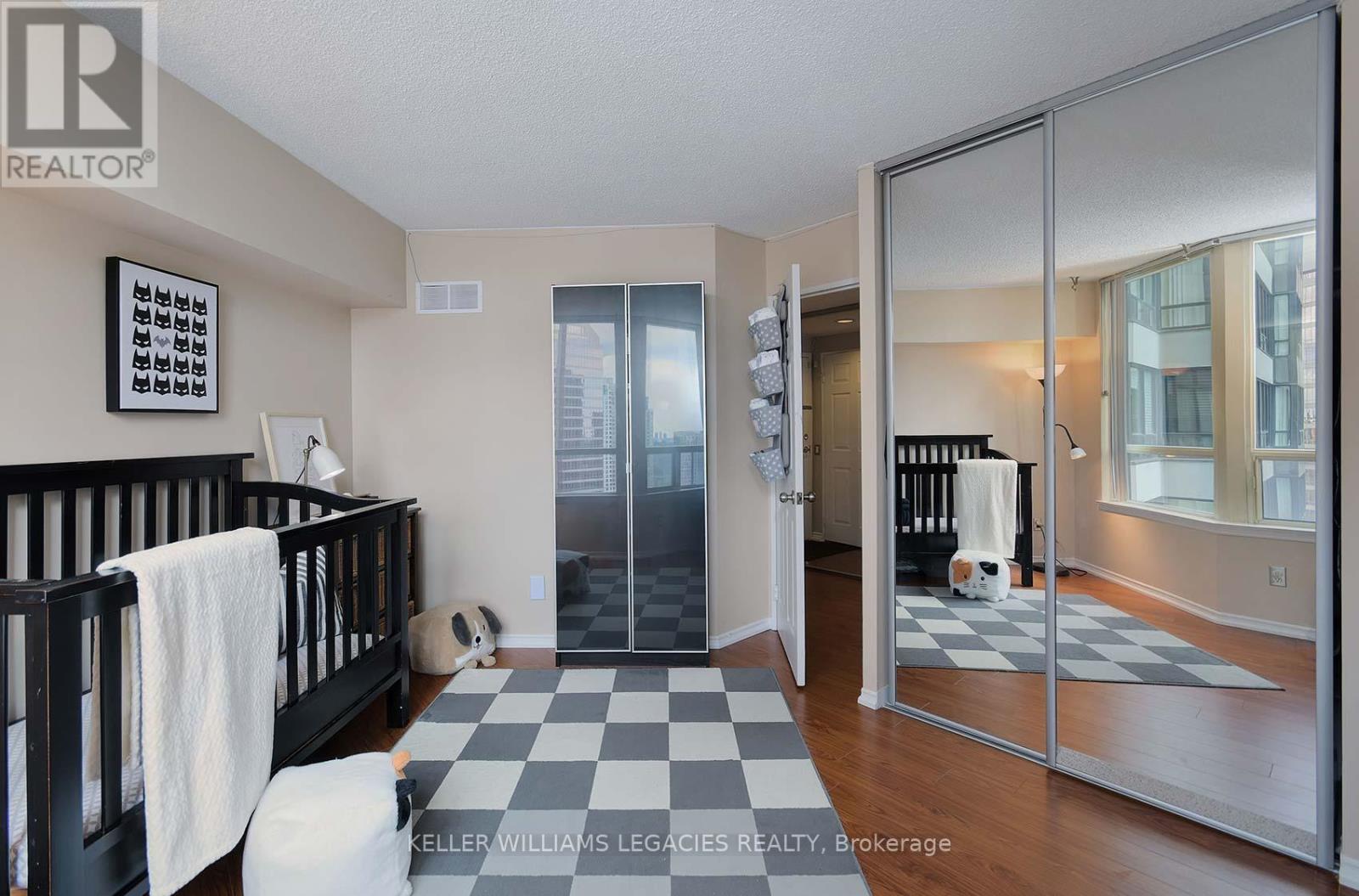 1601 - 7 Bishop Avenue, Toronto, Ontario  M2M 4J4 - Photo 24 - C12304651