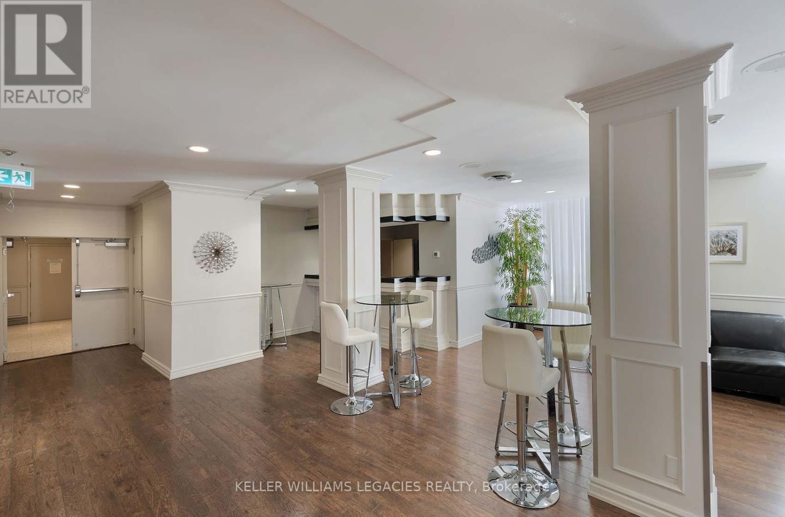 1601 - 7 Bishop Avenue, Toronto, Ontario  M2M 4J4 - Photo 34 - C12304651