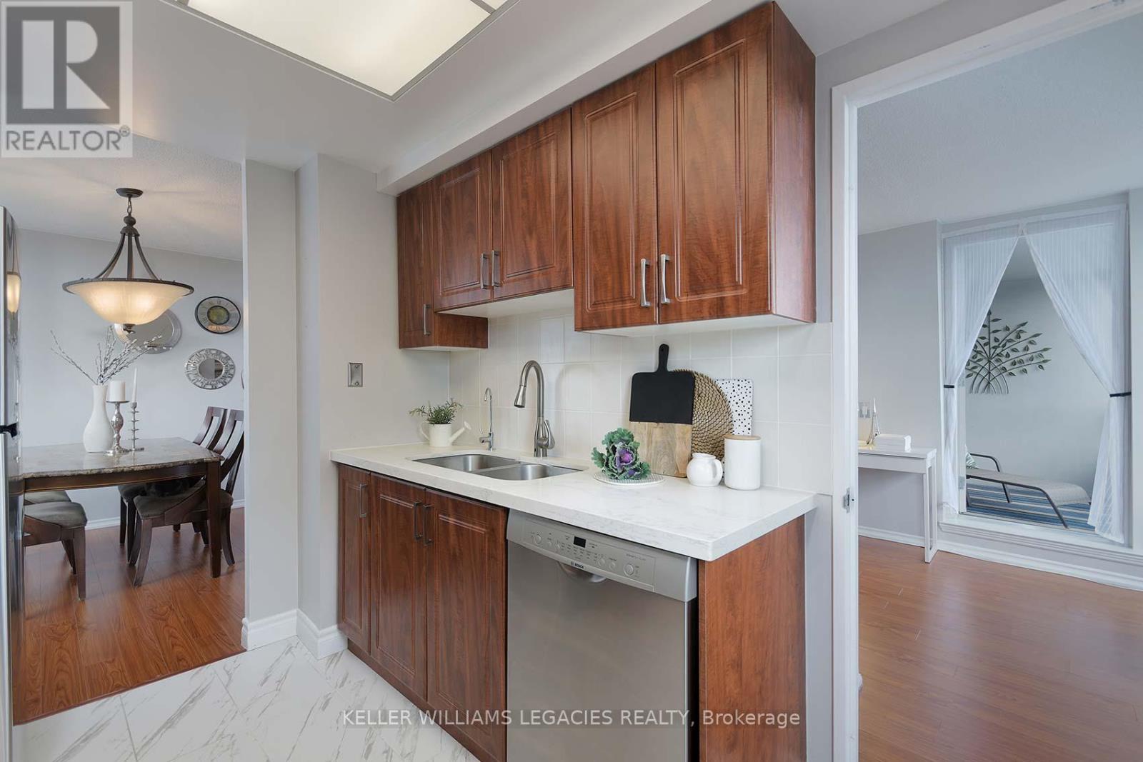 1601 - 7 Bishop Avenue, Toronto, Ontario  M2M 4J4 - Photo 6 - C12304651