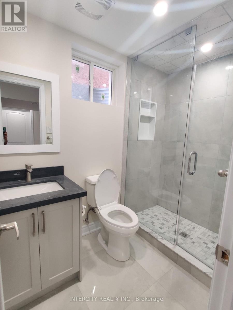 8 Mccourt Drive, Ajax, Ontario  L1Z 0S3 - Photo 9 - E12304559