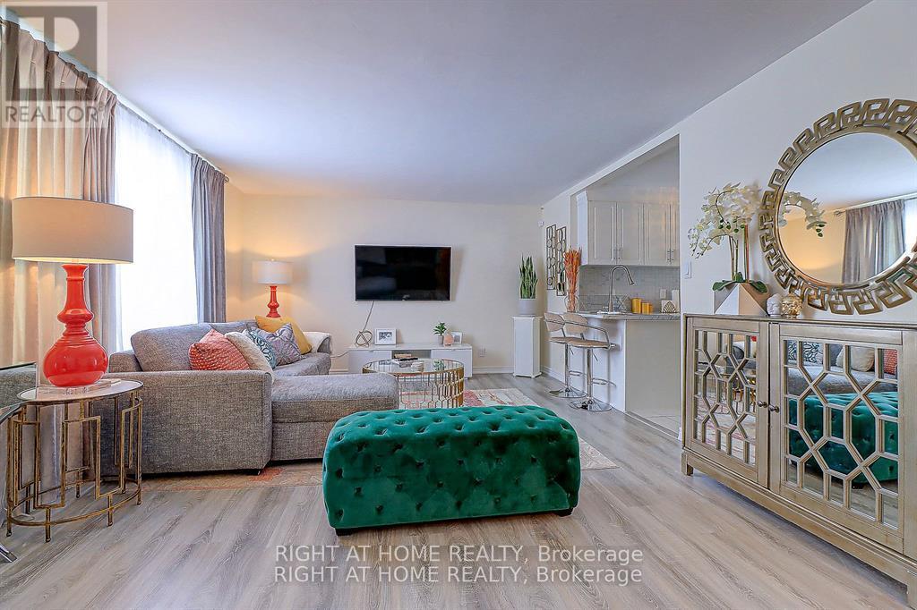 5 Bellefontaine Street, Toronto, Ontario  M1S 1J6 - Photo 4 - E12304610