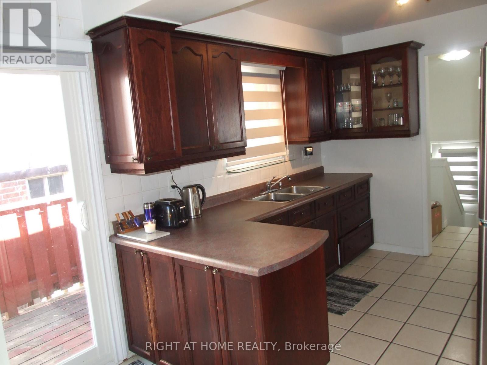 Property at 53 RENFIELD CRESCENT image 5