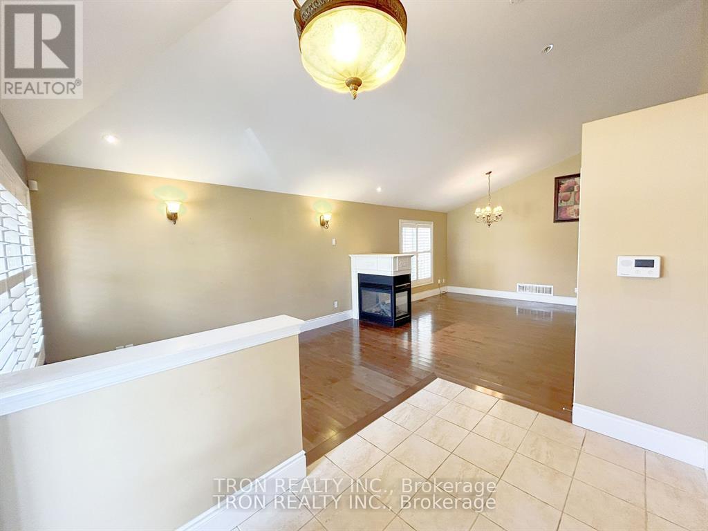 Property at 888 BARBADOS STREET image 2