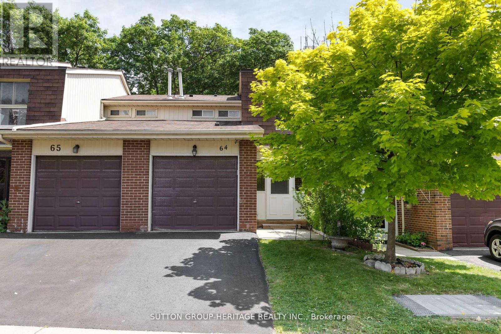 Property at 64 - 40 DUNDALK DRIVE image 2