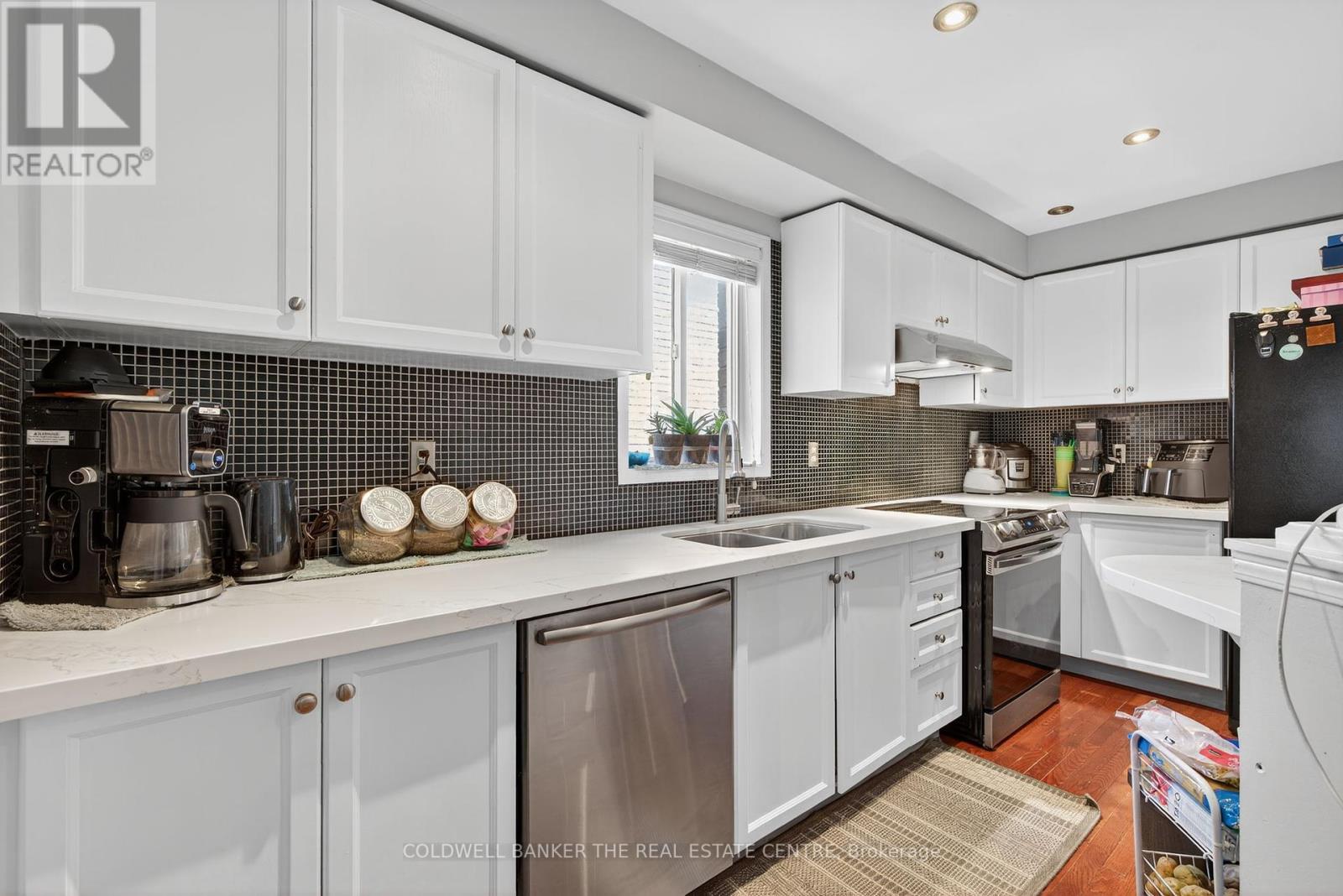 248 Walkerville Road, Markham, Ontario  L6B 1C6 - Photo 10 - N12304653