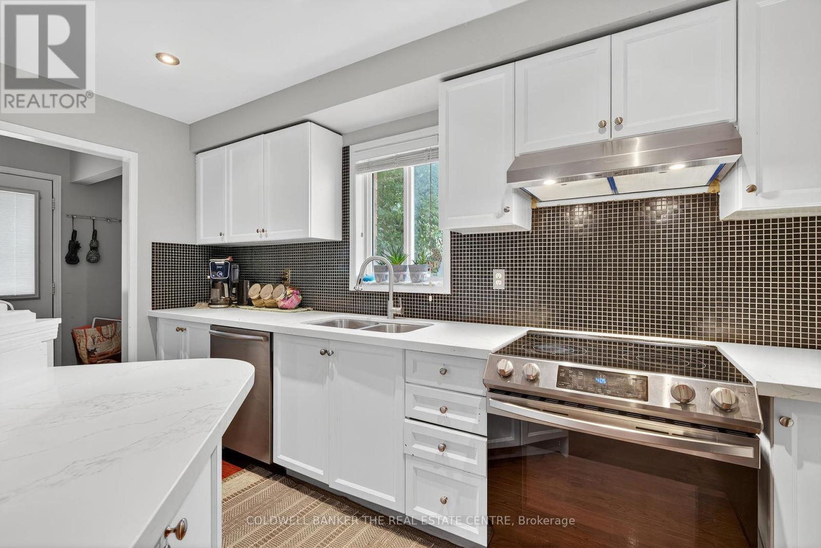 248 Walkerville Road, Markham, Ontario  L6B 1C6 - Photo 13 - N12304653
