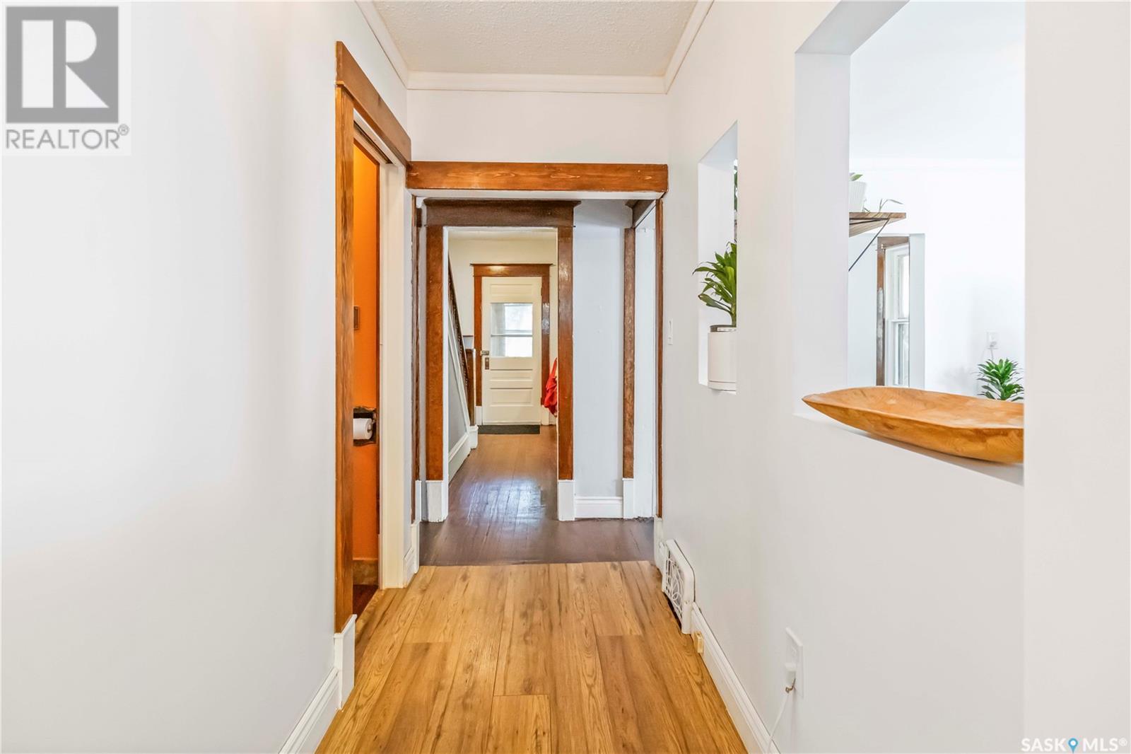 615 G Avenue S, Saskatoon, Saskatchewan  S7M 1V8 - Photo 14 - SK013547