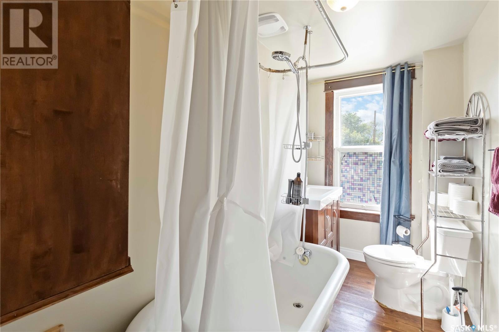 615 G Avenue S, Saskatoon, Saskatchewan  S7M 1V8 - Photo 27 - SK013547