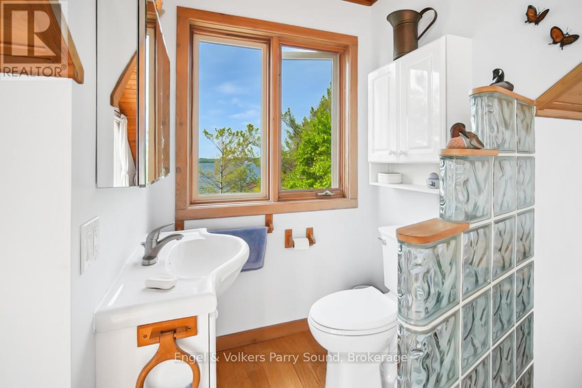 1 Three Tree Island, Mcdougall, Ontario  P0G 1G0 - Photo 18 - X12202395
