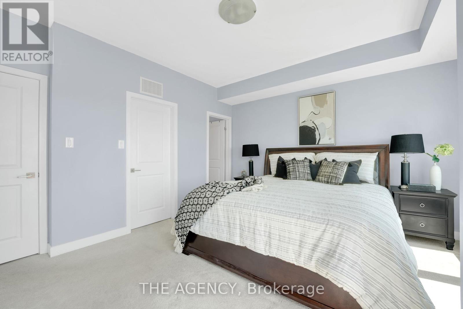 14 - 39 John Perkins Bull Drive, Toronto, Ontario  M3K 0C3 - Photo 11 - W12304670