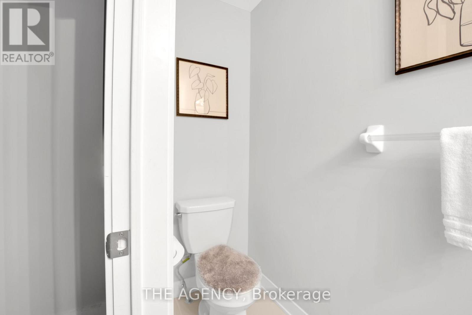 14 - 39 John Perkins Bull Drive, Toronto, Ontario  M3K 0C3 - Photo 7 - W12304670