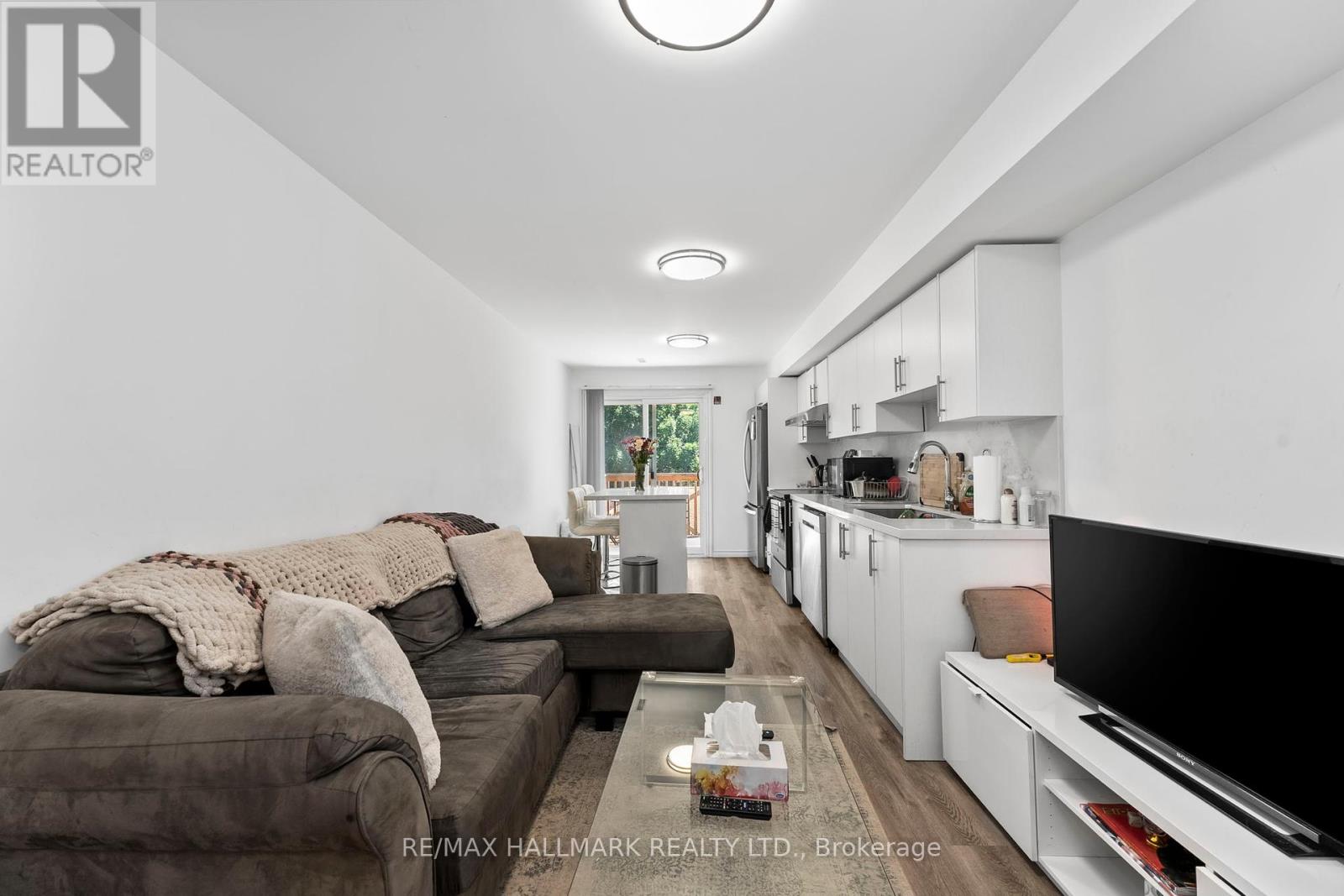 123 Lansdowne Avenue, Toronto (Roncesvalles), Ontario  M6K 2W1 - Photo 12 - W12304700