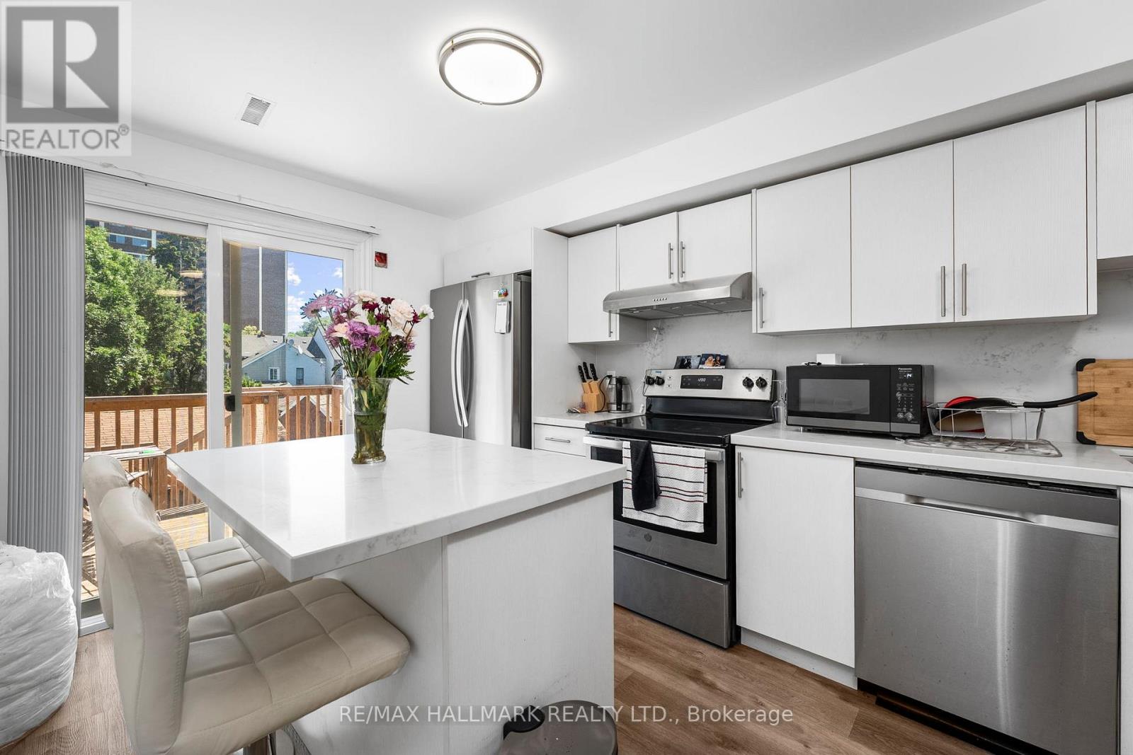 123 Lansdowne Avenue, Toronto (Roncesvalles), Ontario  M6K 2W1 - Photo 15 - W12304700