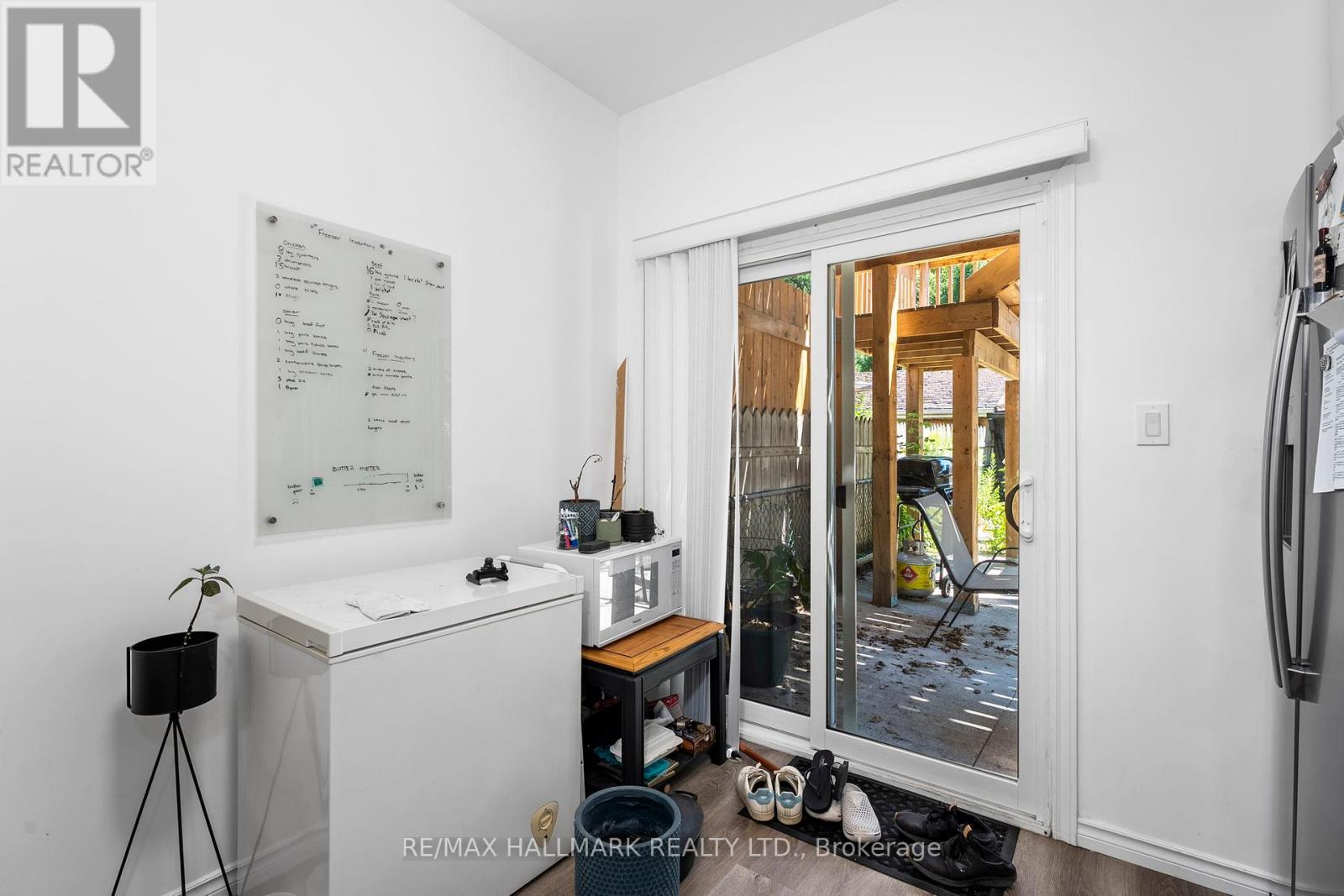 123 Lansdowne Avenue, Toronto (Roncesvalles), Ontario  M6K 2W1 - Photo 6 - W12304700