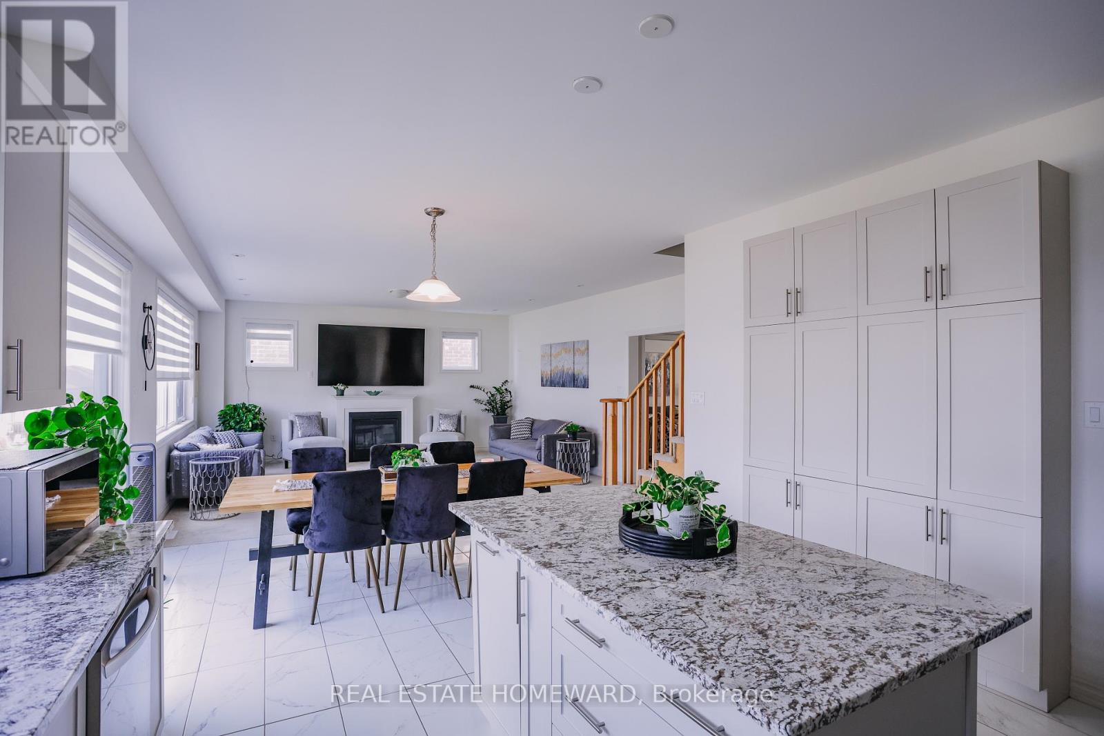 111 Rea Drive, Centre Wellington, Ontario  N1M 2W3 - Photo 12 - X12304746