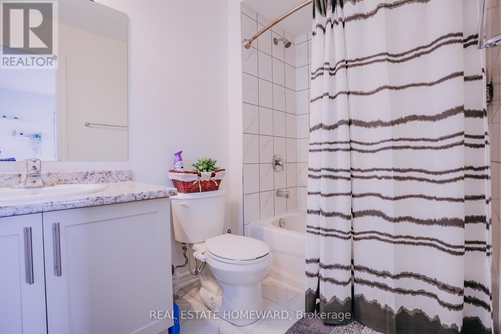 111 Rea Drive, Centre Wellington, Ontario  N1M 2W3 - Photo 20 - X12304746
